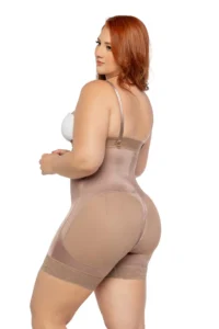 Short Strapless Girdle with Medium Compression - Image 2