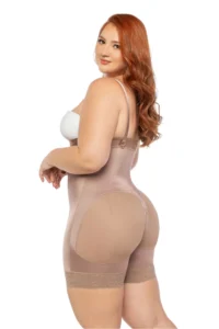 Short Strapless Girdle with Medium Compression - Image 3